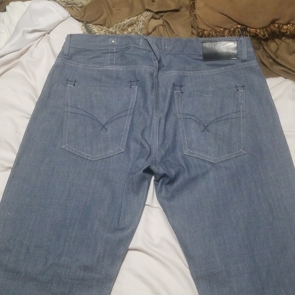 Jeans - Picture 4 of 5